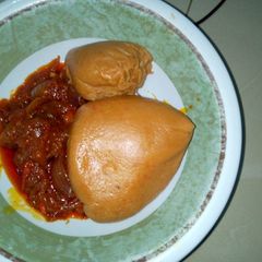 A picture of Moimoi with sauce.