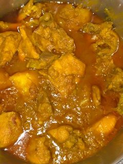মুরগির মাংসের ঝোল (murgir mangsher jhol recipe in Bengali) রেসিপির প্রধান ছবি
