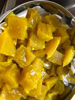 பாம்பே அல்வா (Bombay Halwa Recipe in Tamil) செய்முறை முக்கிய புகைப்படம்