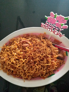 Foto resep Mie Telur Sosis Ulang Tahun💃🍝🎂