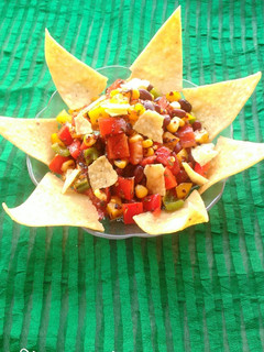 मेक्सिकन सलाद (Mexican Salad recipe in hindi) रेसिपी मुख्य फोटो