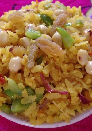 A picture of Dry Fruits Poha.