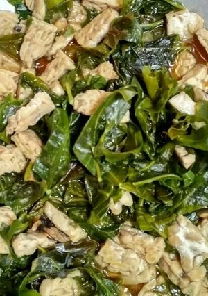Foto resep Tumis daun mlinjo + tempe ala anak desa