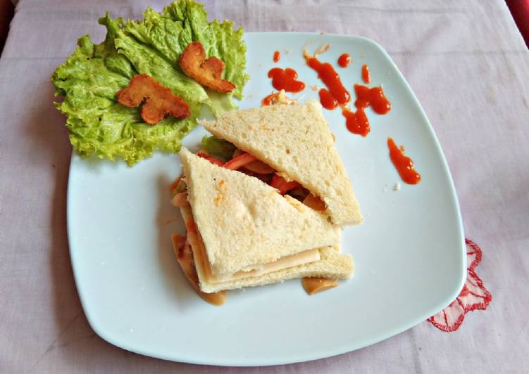 Cara memasak Sandwich Sosis + Nugget Ayam, Enak Banget