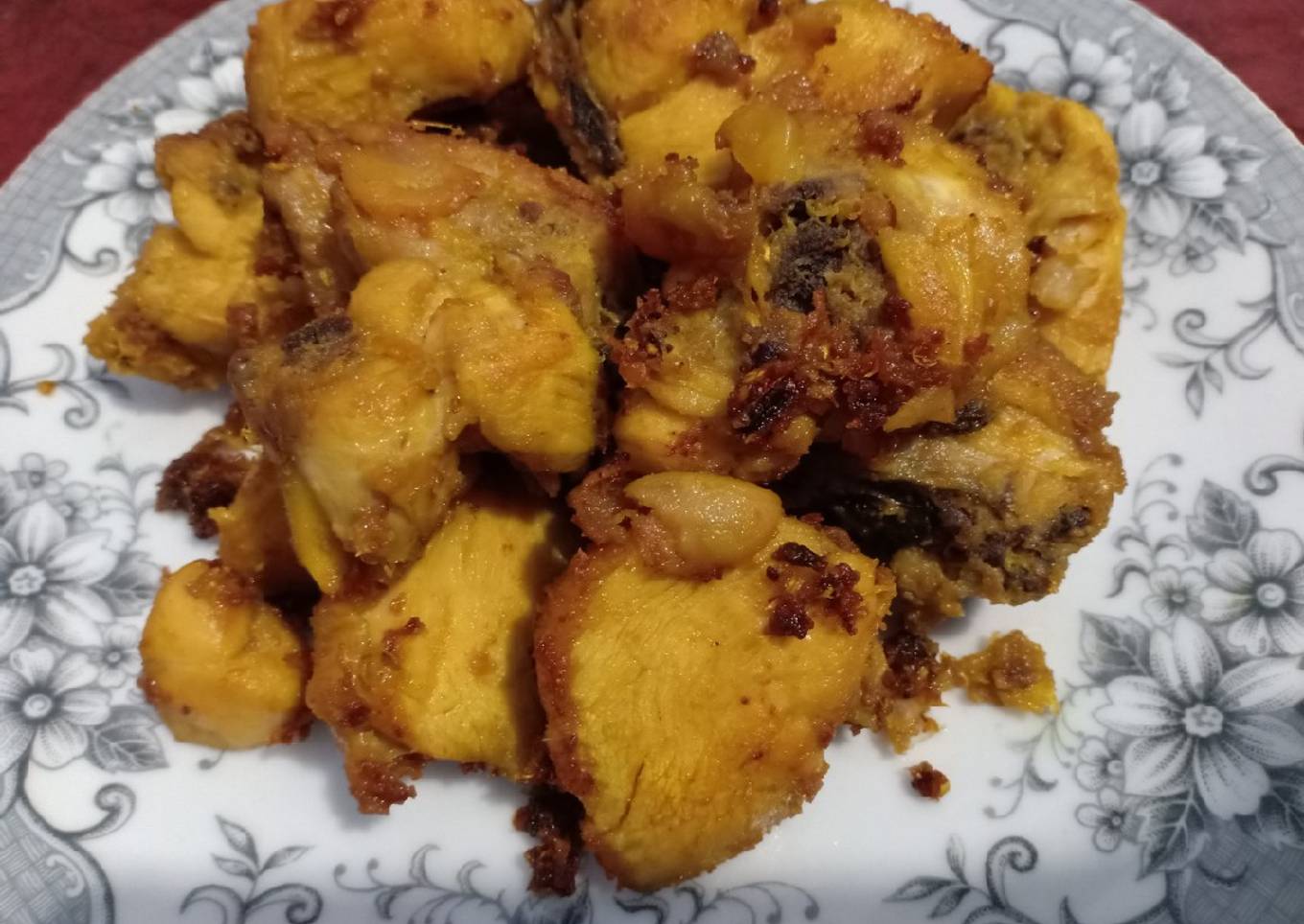 69. Ayam Ungkep Bumbu Kuning