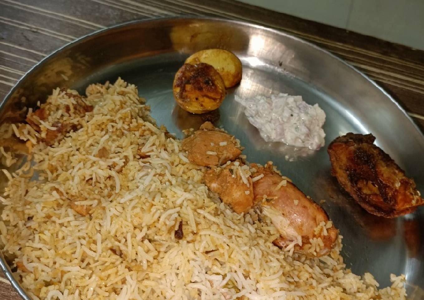 Hyderabadi chicken dum biryani