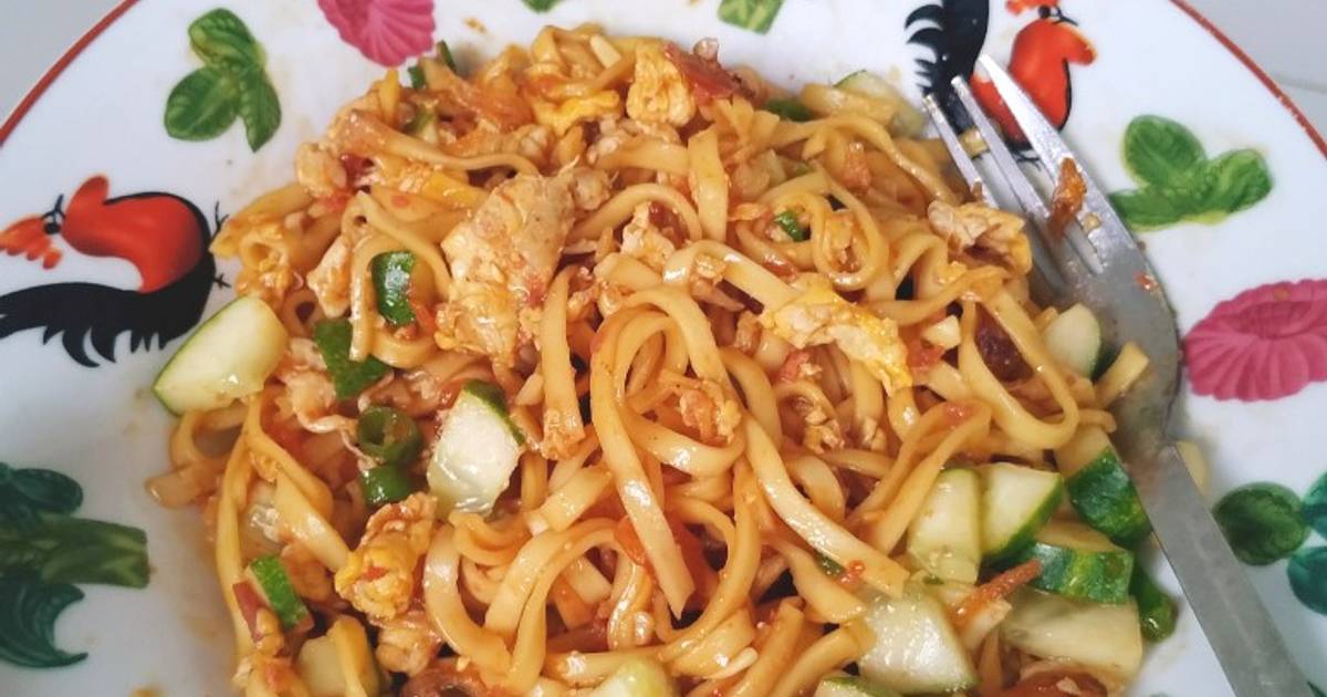 Resep Mie Goreng Rumahan Oleh Tantiana Putri - Cookpad