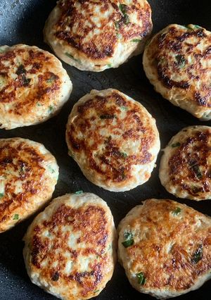 A picture of ‘Nametake’ Enoki & Chicken Patties.