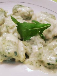 Foto di Gnocchi alla rucola ripieni di fontina