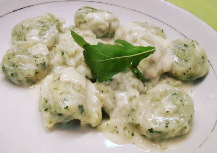 Gnocchi alla rucola ripieni di fontina