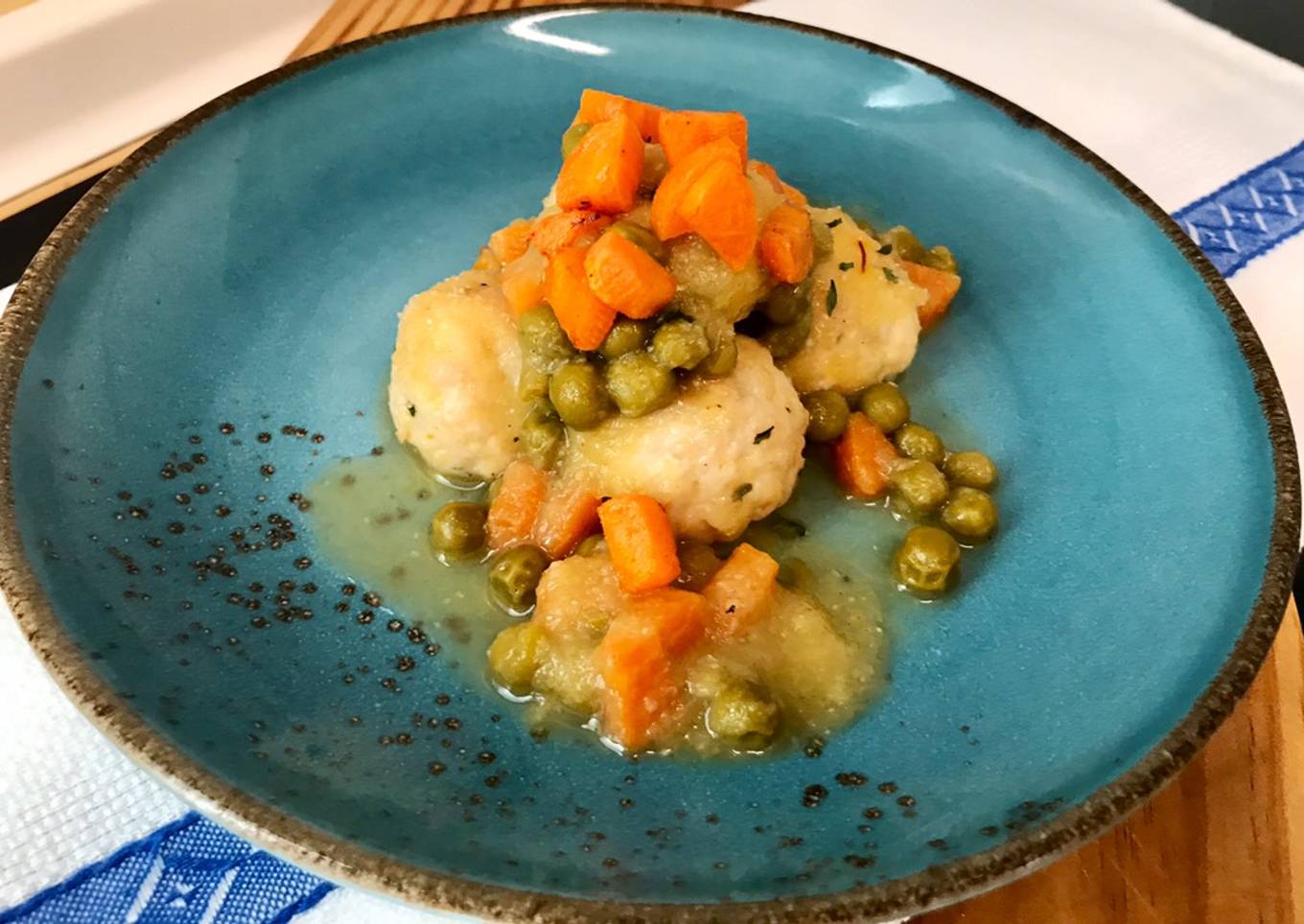 Albóndigas de pollo con verduras