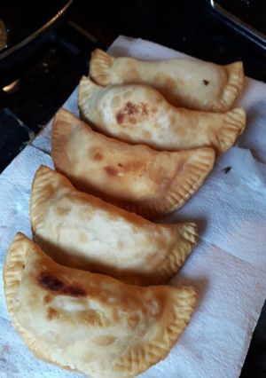 Una foto de Empanadas de jamón y queso