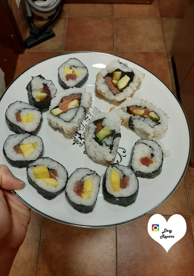 Una foto de Sushi casero