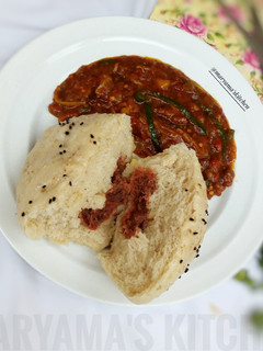 A picture of Meat stuffed alkhubus with potatoe vegetable shorba.