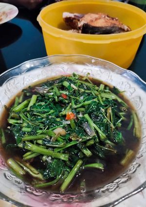 Foto resep Tumis kangkung kecap pedas