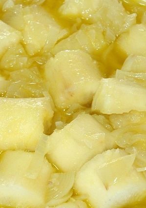 Una foto de Yuca a la naranja