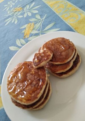 Una foto de Hotcakes de avena y banana fit🍌🍌