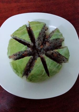 Hình của món Cải thảo cuộn thịt hấp.