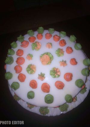 A picture of Strawberry jam cake 🎂.