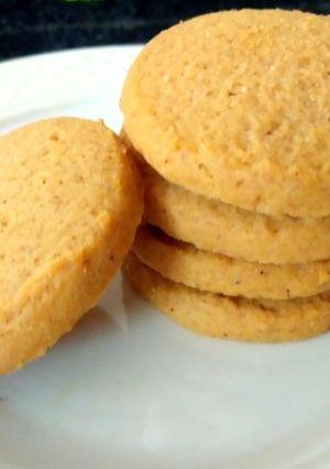 A picture of Rice, Coconut and oats cookies.