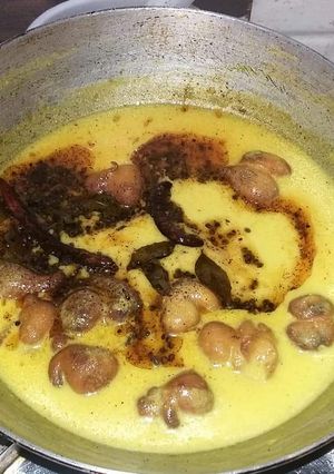 বেসন পকোড়া কড়ি(Besan Pakora kadi recipe in bengali) রেসিপির প্রধান ছবি