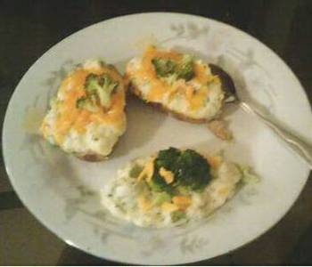 Easy Recipe Broccoli and cheddar cheese twice baked potato Restaurant Style