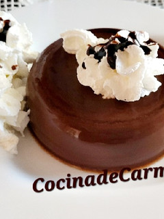 Una foto de Cuajada de cacao con bebida de soja