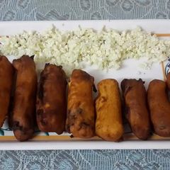 A picture of Stuffed Chilli Pakodas.