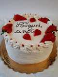 Torta anniversario con base chiffon cake