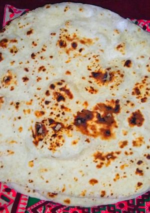A picture of Tandoori roti.