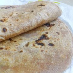A picture of Phulka (indian flat bread).