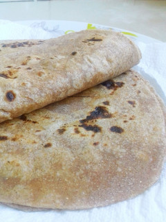 A picture of Phulka (indian flat bread).