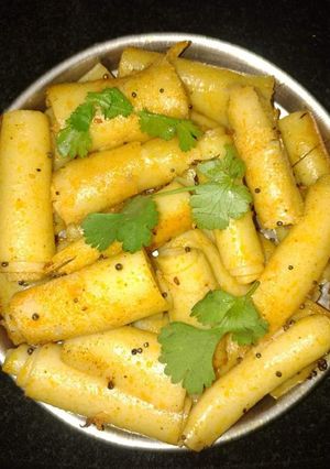 खंडवी (khandvi recipe in Hindi) रेसिपी मुख्य फोटो