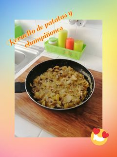 Una foto de Revuelto de patata y champiñones