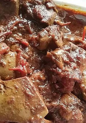 A picture of Kaleji masala.
