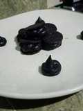 Dark Macarrons