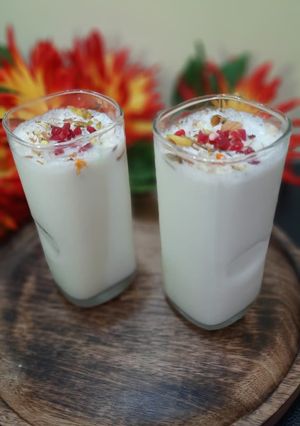 अमृतसरी लस्सी (amritsari lassi recipe in Hindi) रेसिपी मुख्य फोटो