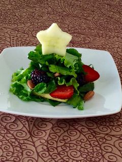 Una foto de Pino de ensalada