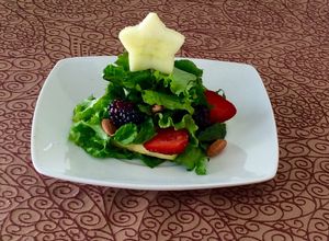 Una foto de Pino de ensalada