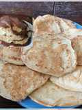 بان كيك بطحين اللوز وحليب اللوز