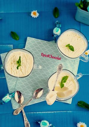 Une photo de Panna cotta aux bonbons menthise®