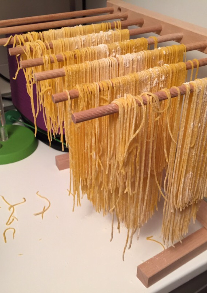 Una foto de Espaguetis de pasta fresca