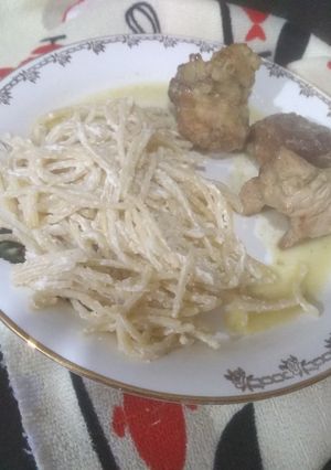 Una foto de Costillas en salsa verde