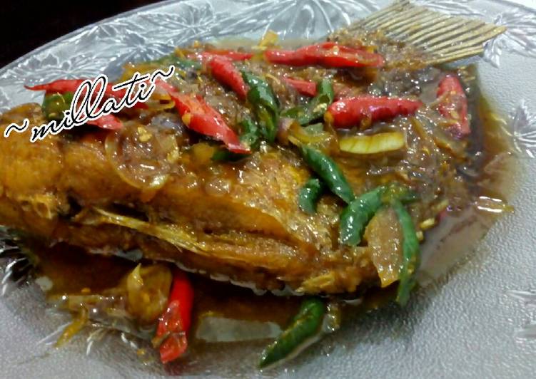Cara Gampang memasak 2. Gurame goreng saus tiram yang nikmat