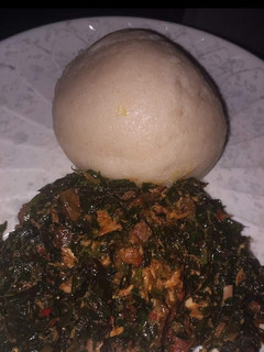 A picture of Semo with vegetables stew.