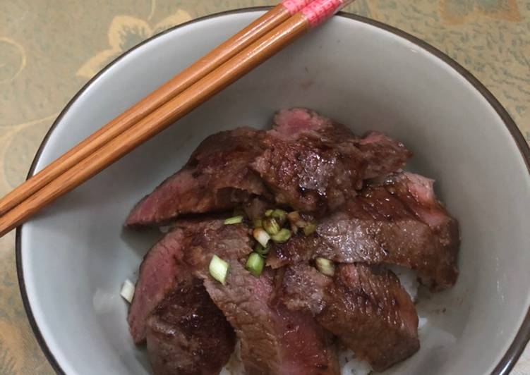 Japanese Steak Rice Bowl