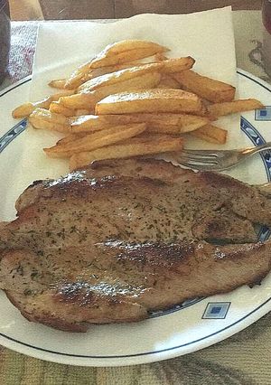 Foto principal de Solomillo de cerdo a la plancha con salsa rápida la pimienta