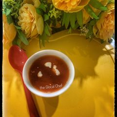 A picture of Tomato soup.