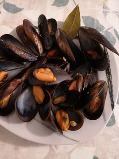 Una foto de Mejillones al vapor