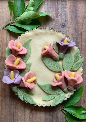 Foto di Crostata fiorita